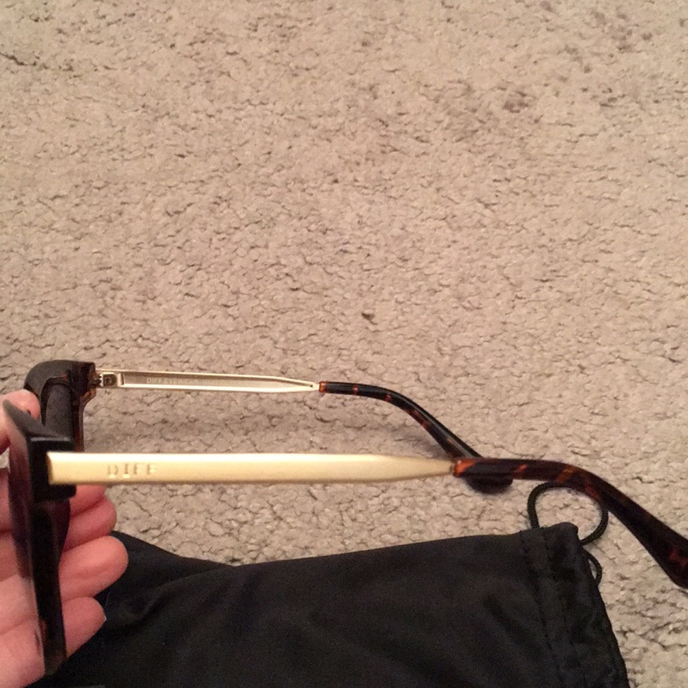 Dark Brown Tortoise Diff Sunglasses - image 2